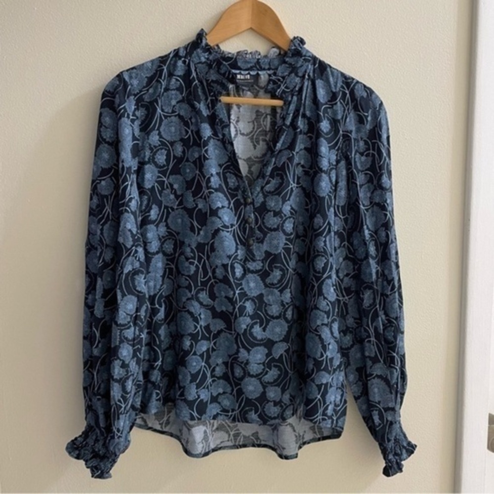 Like New 💙Anthropologie Maeve Collette
Peasant Blouse Top Blue Black...